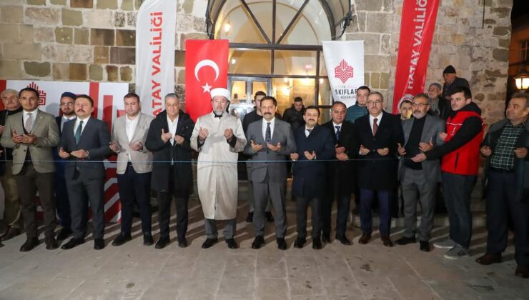 Belen’deki Tarihi Cami, Regaip Kandili’nde İbadete Açıldı